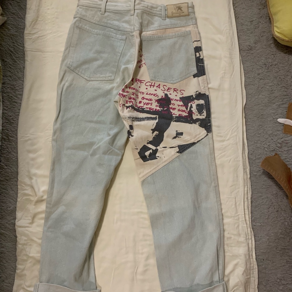 Light crop jeans!